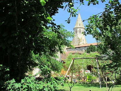 MONTAUT-LES-CRENAUX : BALADE PAR LE BOIS DE PILHAT