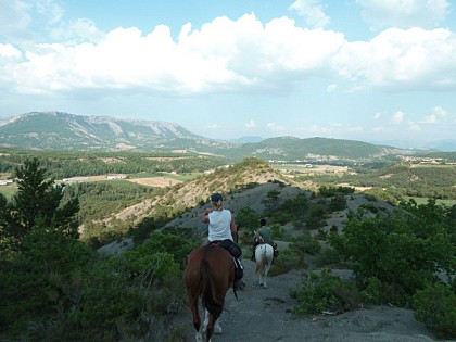 EldoradoRando - Entre villages et saveurs du terroirs