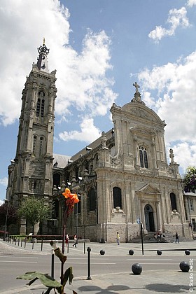 Cambrai, the cathedral and its district