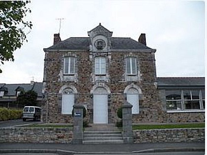 Autour d'Aubigné