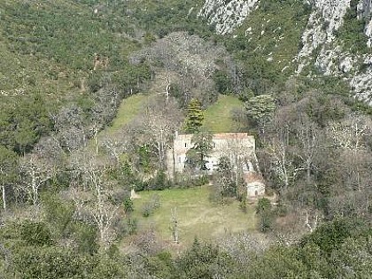 Sur les pas du GR2013 : la vallée de St Pons