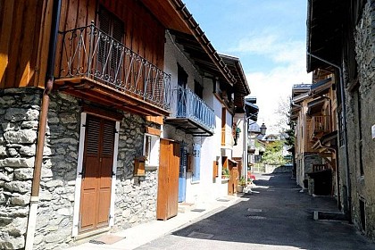 Short tour of Courchevel's secret hamlets