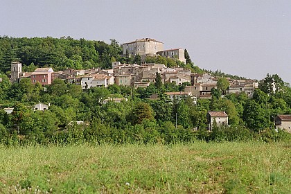 Entre Esparron et Saint-Martin
