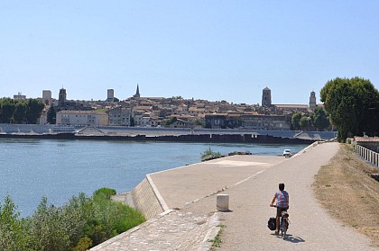 ViaRhôna à vélo - Étape 24 - Beaucaire > Arles