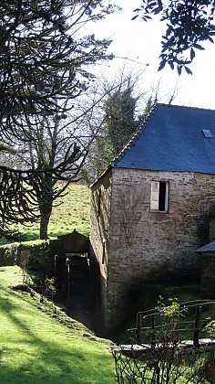 Saint-Hernin : Je l'aime passionnément ...