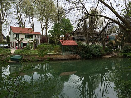 克雷泰尔马恩河畔的岛屿