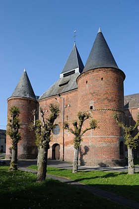 Randonnée - Les églises fortifiées de Thiérache