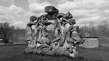 Activités nautiques et le jardin de sculptures de la Dhuys au bord de Marne