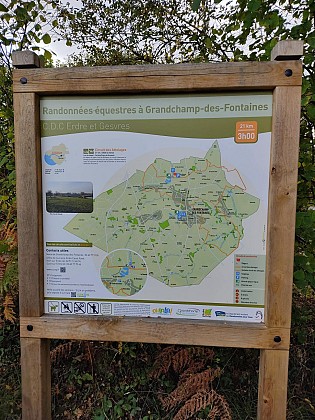 Boucle des attelages à Grandchamp des Fontaines