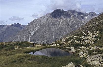 Le Lac des Fétoules par le Refuge de la Lavey