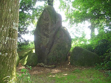 Miniac-sous-Bécherel : Les Roches du Diable