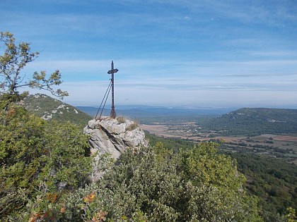 Sur la crête de la Montagne d'Artigues (646 m)