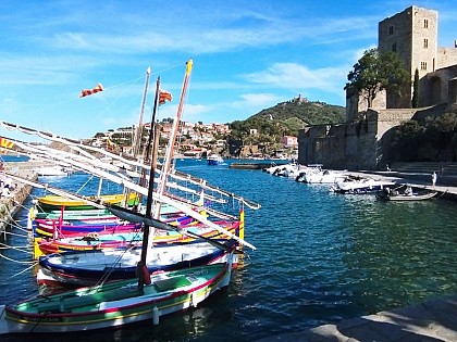 (E 12-Coastal Path/guide 2022) Collioure Tourist Office - Port-Vendres Tourist Office