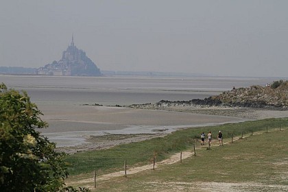 Pédestre - Les chemins de saint Michel - Chemin côtier - Saint-Jean-le-Thomas - Le Mont-Saint-Michel