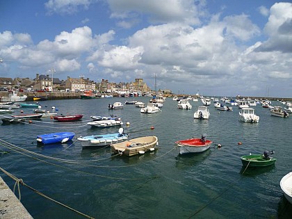 Pédestre - Les chemins de saint Michel - Chemin intérieur - Barfleur - Montebourg