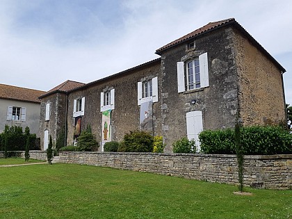 Ancien marais, entre Dive et Charentour - Rom et Vançais