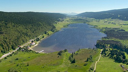 The Lac des Rousses peat bog trail