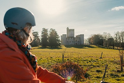 Iconiques à vélo: boucle autour du Château de Roquetaillade