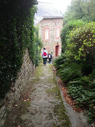 L'Isle du Gast - St Fraimbault de Prières