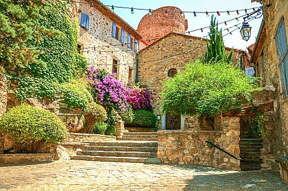 Voyage en cité médiévale,  à Palalda