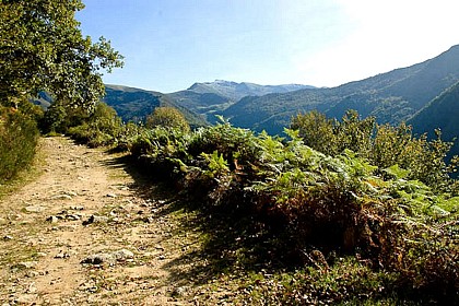 Cap du Carmil via the Péguère pass