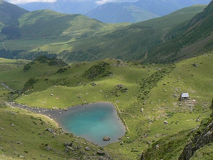 LE LAC D'AROU