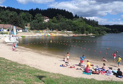 Baignade dans les lacs de montagne