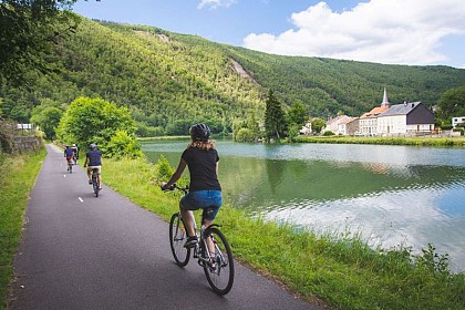 Voie verte Trans'Ardennes - La Meuse à vélo