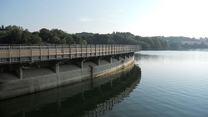 Barrage du lac de Pareloup