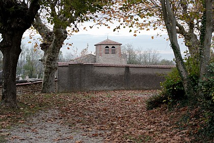 Chapelle Saint-Bartélémy et la Ville Haute de Montluel