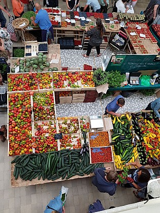 Le marché couvert - Les halles