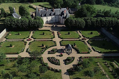 Jardin du château d'Hauterives