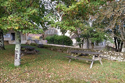 Aires de pique-nique à Beaumont-du-Périgord