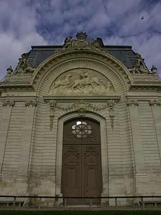 Les grandes Écuries