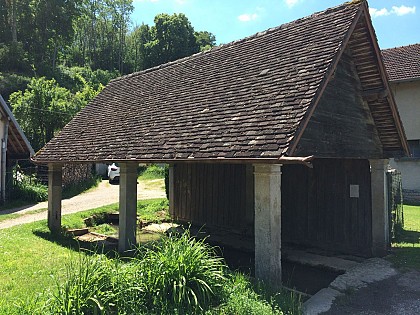 Le lavoir de Roche