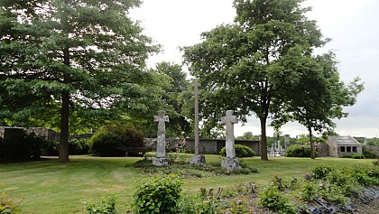 Ossuary and the 3 crosses