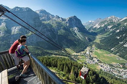 Mont Bochor cable car