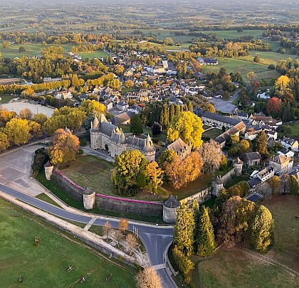 Ballooning flights take-off site of "Corrèze Montgolfière"