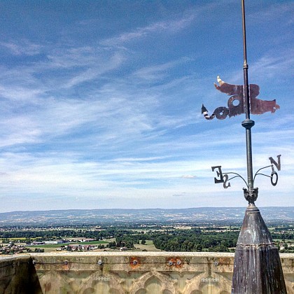 Vue sur la plaine du Forez, du clocher