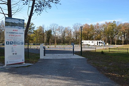 Camper-van service station  - Labruguière