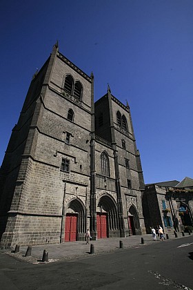 Cathédrale Saint-Pierre de Saint-Flour