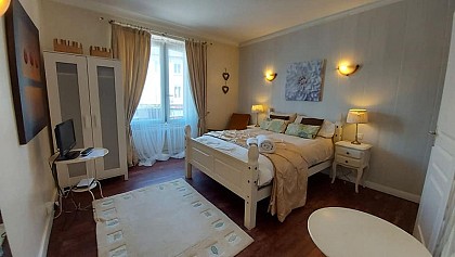 7 Auberge and Restaurant