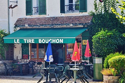 Le Tire Bouchon