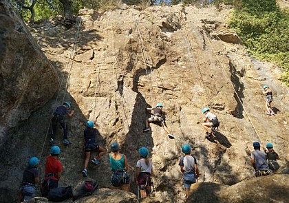 Initiation à l'escalade familiale en Ardèche