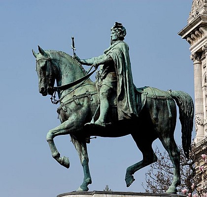 Statue d’Étienne Marcel