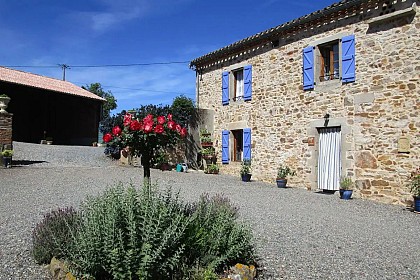 Gîte Les Rougemonts - Peyrecout