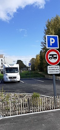 AIRE DE STATIONNEMENT