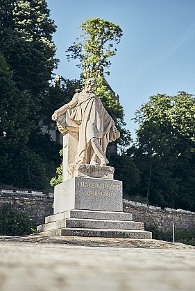 La place Chateaubriand