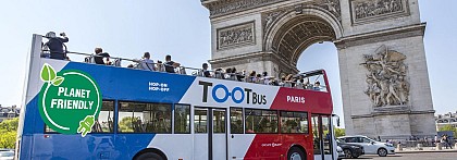 Discover Paris on a Hop-On-Hop-Off panoramic bus Tour – 1, 2 or 3-day bus pass