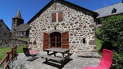 Municipal gite in Saint-Remy-de-Salers (6 people)